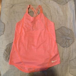 girls nike medium tank top